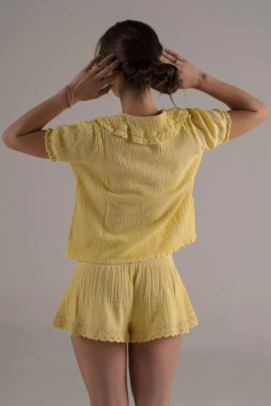 Malay Amarillo Short